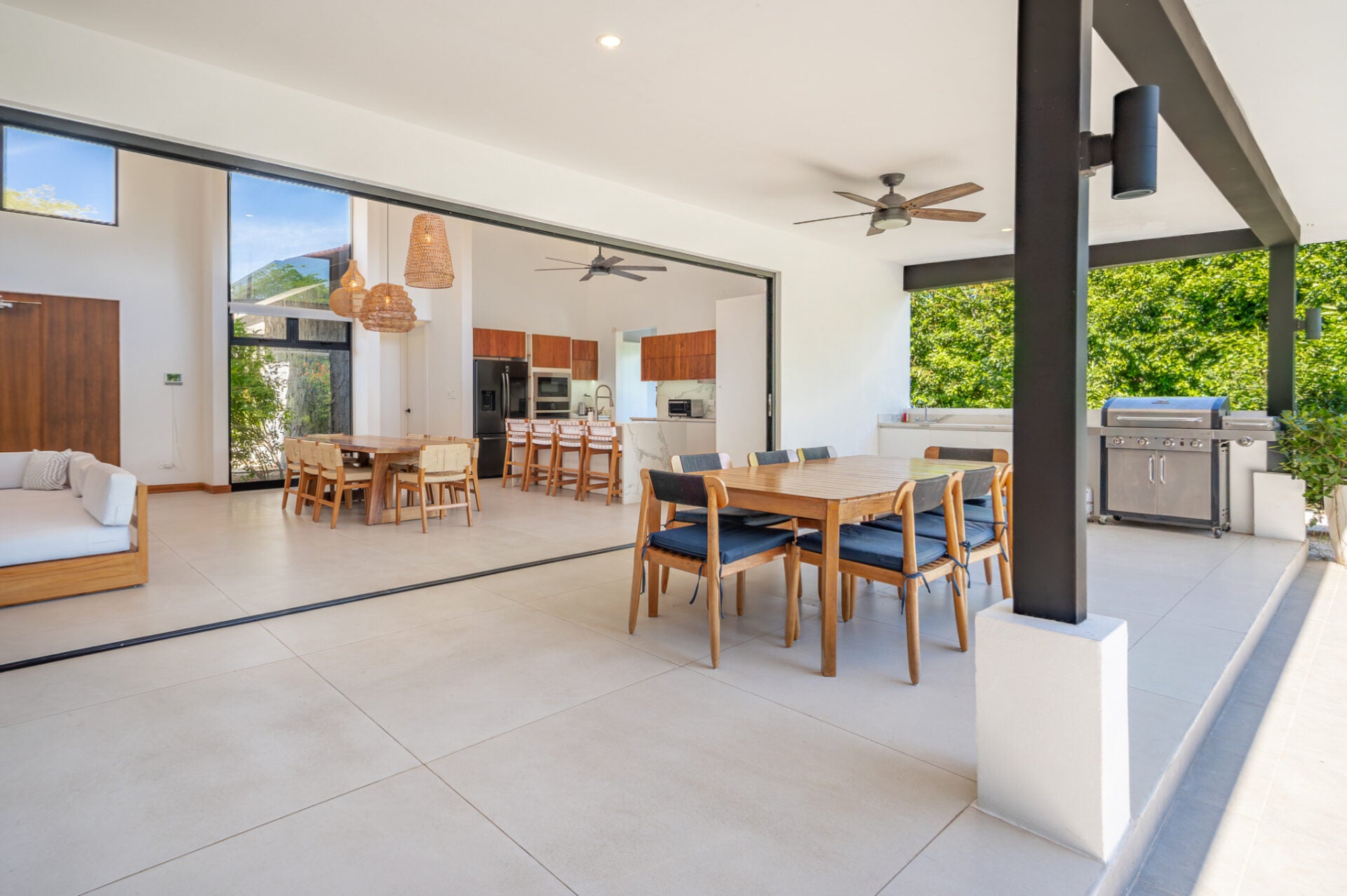 Villa Brisa Marina – Modern Tropical Luxury