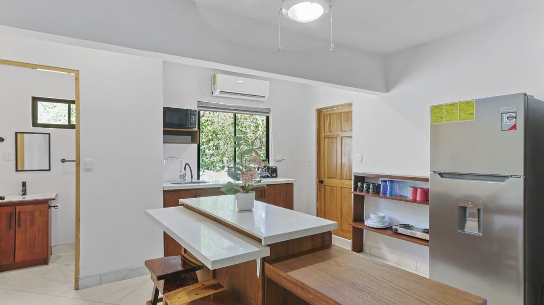 Casa Éli | Profitable Vacation Rental Complex Near the Beach
