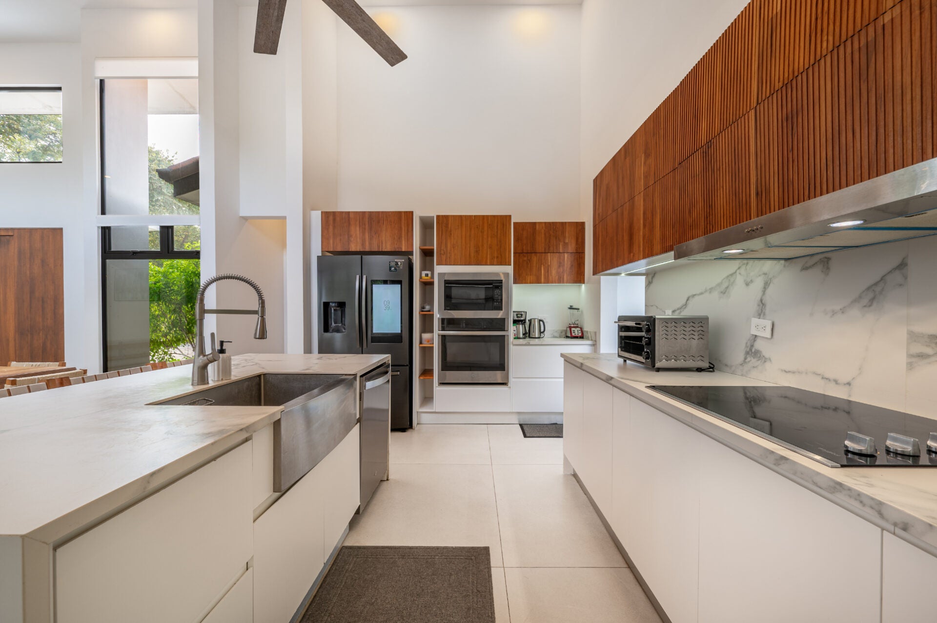 Villa Brisa Marina – Modern Tropical Luxury