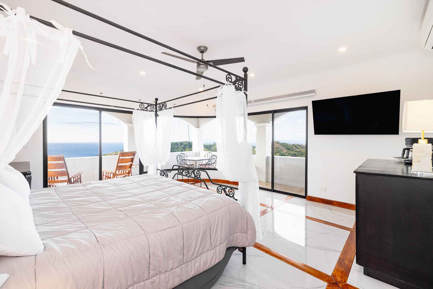 Casa Vista de Paraíso - Stunning Ocean & Volcano Views | Lomas del Mar