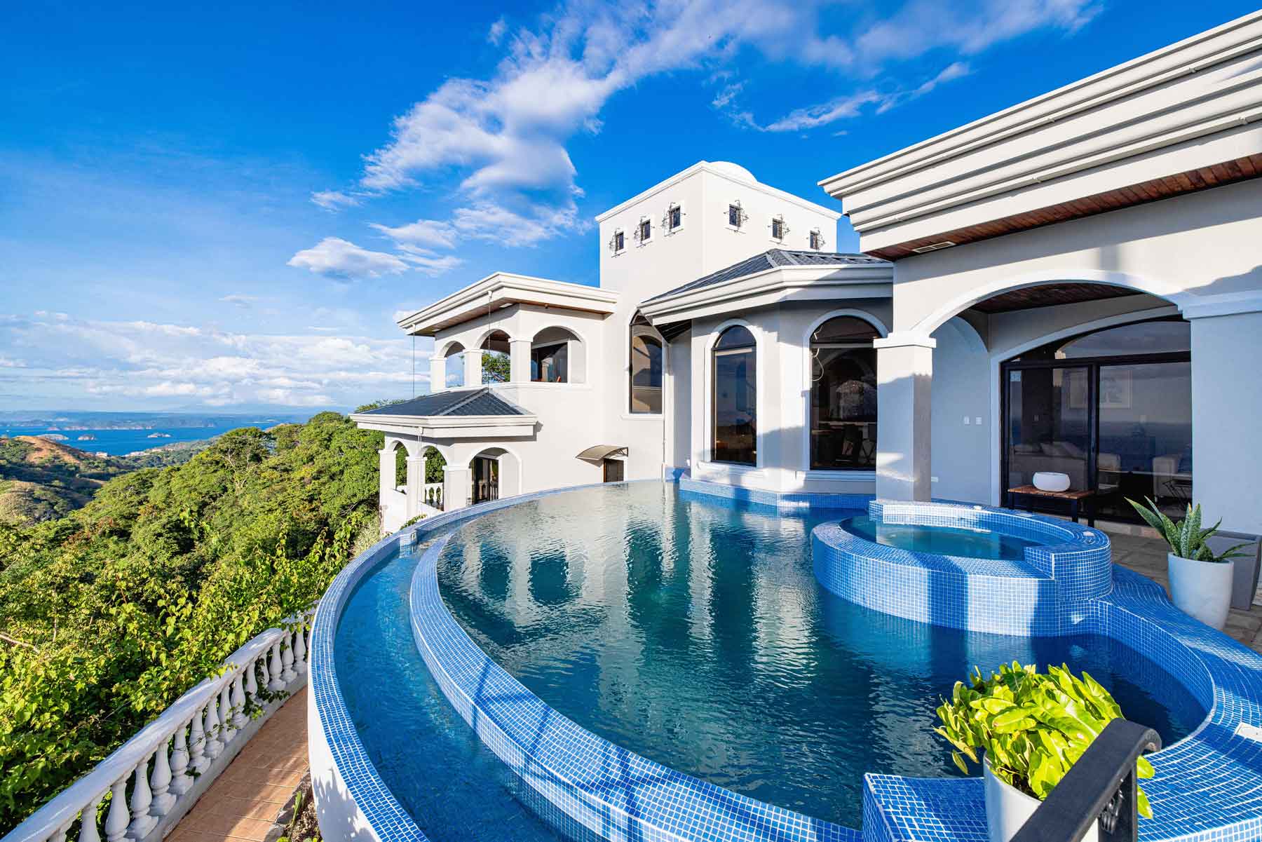 Casa Vista de Paraíso - Stunning Ocean & Volcano Views | Lomas del Mar