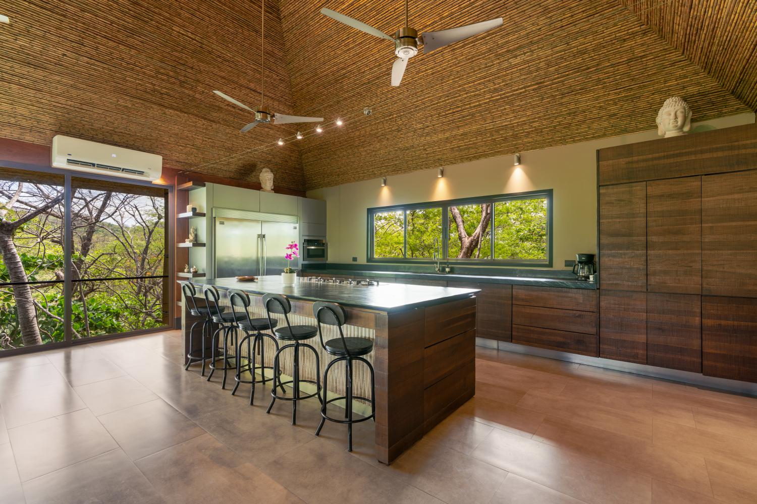 Casa Escondida | Luxury Retreat & Family Estate Near Tamarindo