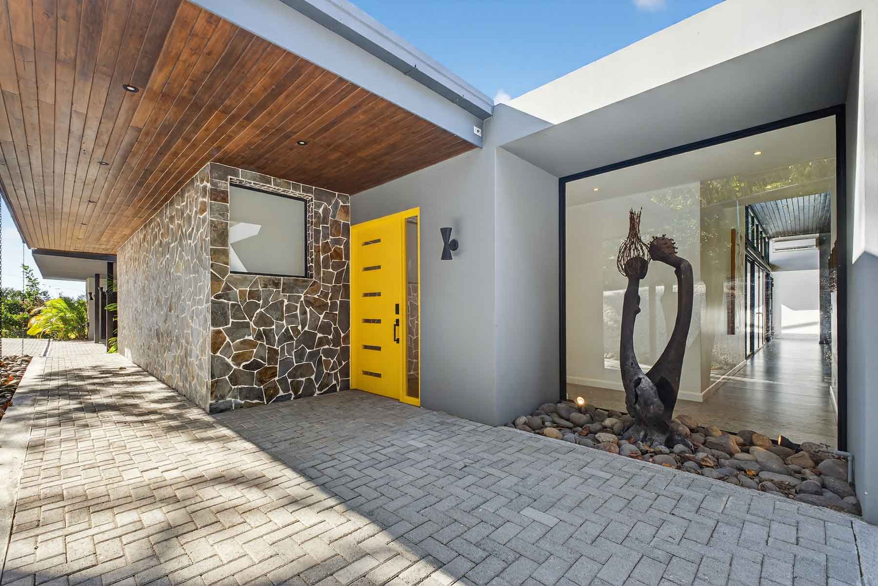 Casa Linía – Elegant Ocean-View Residence Close to Tamarindo