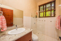 Casa Louzon – Your Tropical Hilltop Retreat thumbnail