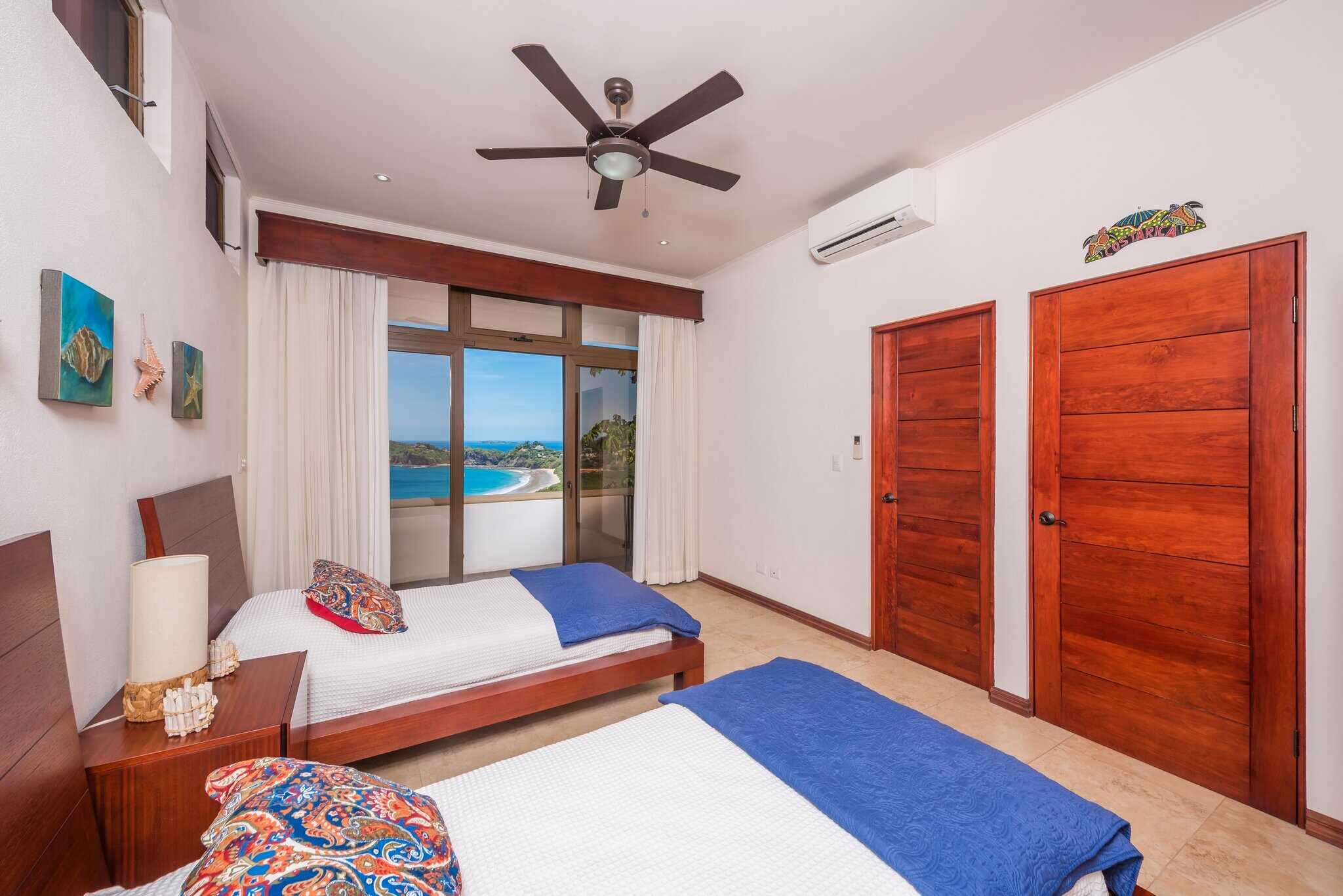 Casa Louzon – Your Tropical Hilltop Retreat