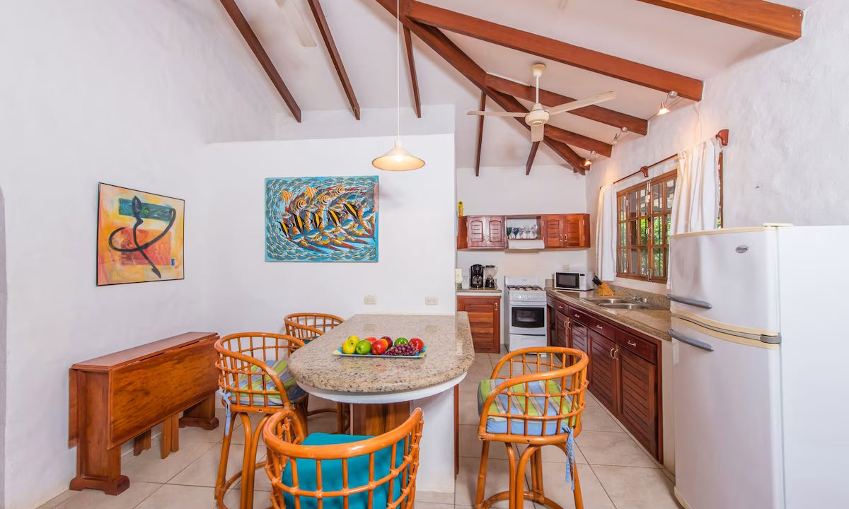 Casa Luminaka – Beach Bungalow in Playa Grande