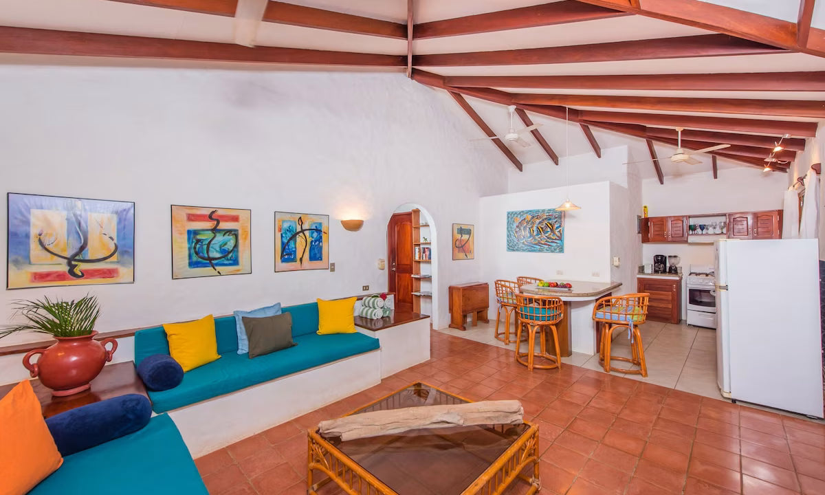 Casa Luminaka – Beach Bungalow in Playa Grande