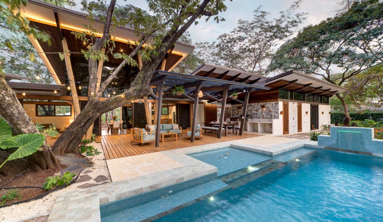 Casa Manigua – Tropical Luxury Home in Las Ventanas, Playa Grande