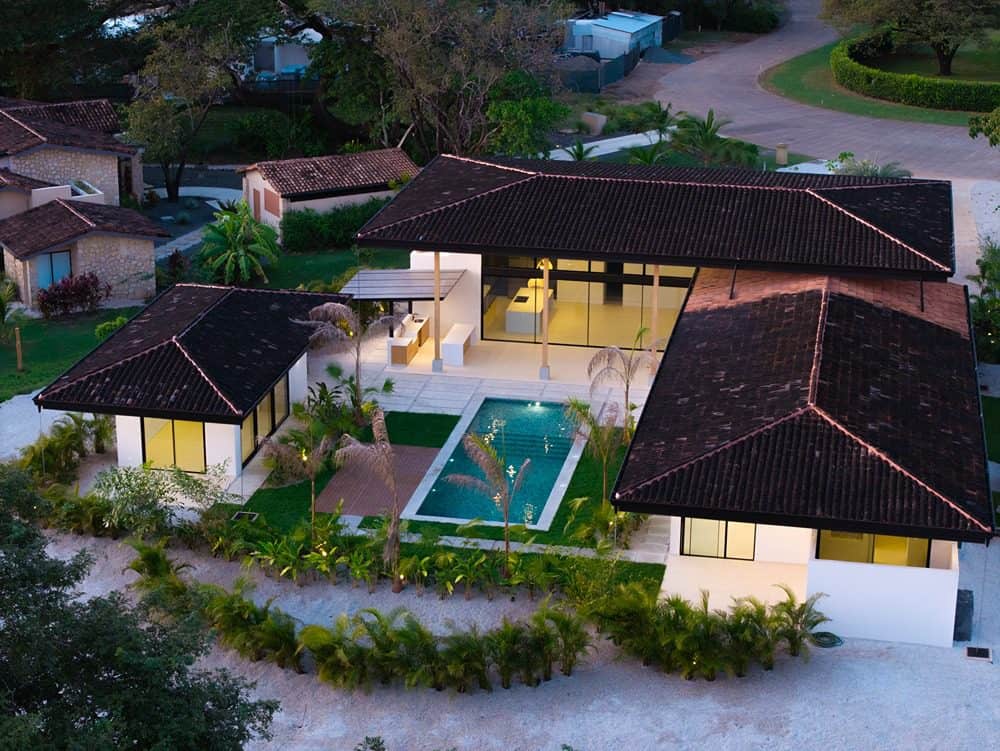 Casa Everly | Brand-New 5-Bed Tropical Luxury in Hacienda Pinilla