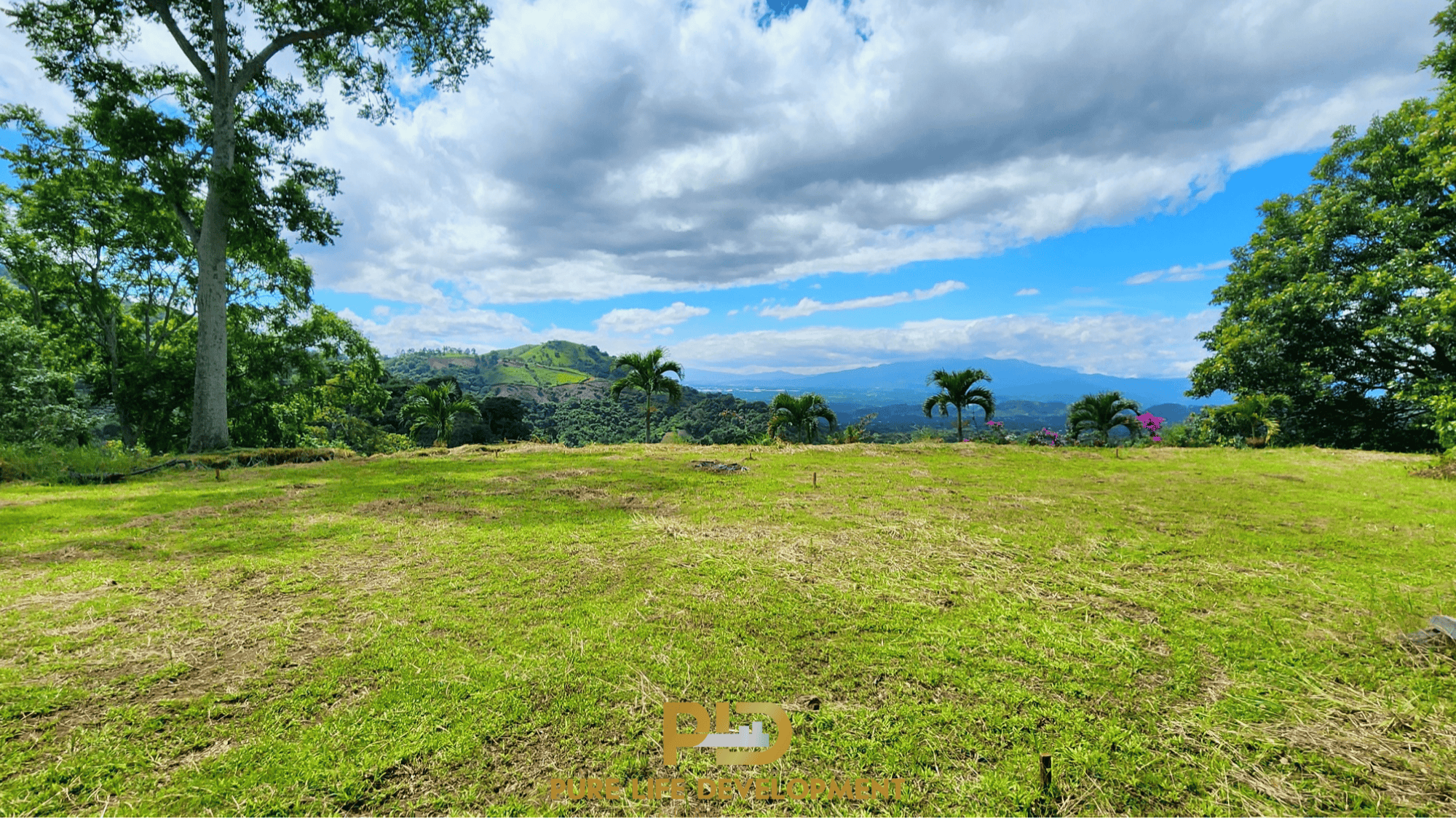 Prime Hilltop Building Lot in Atenas, Costa Rica