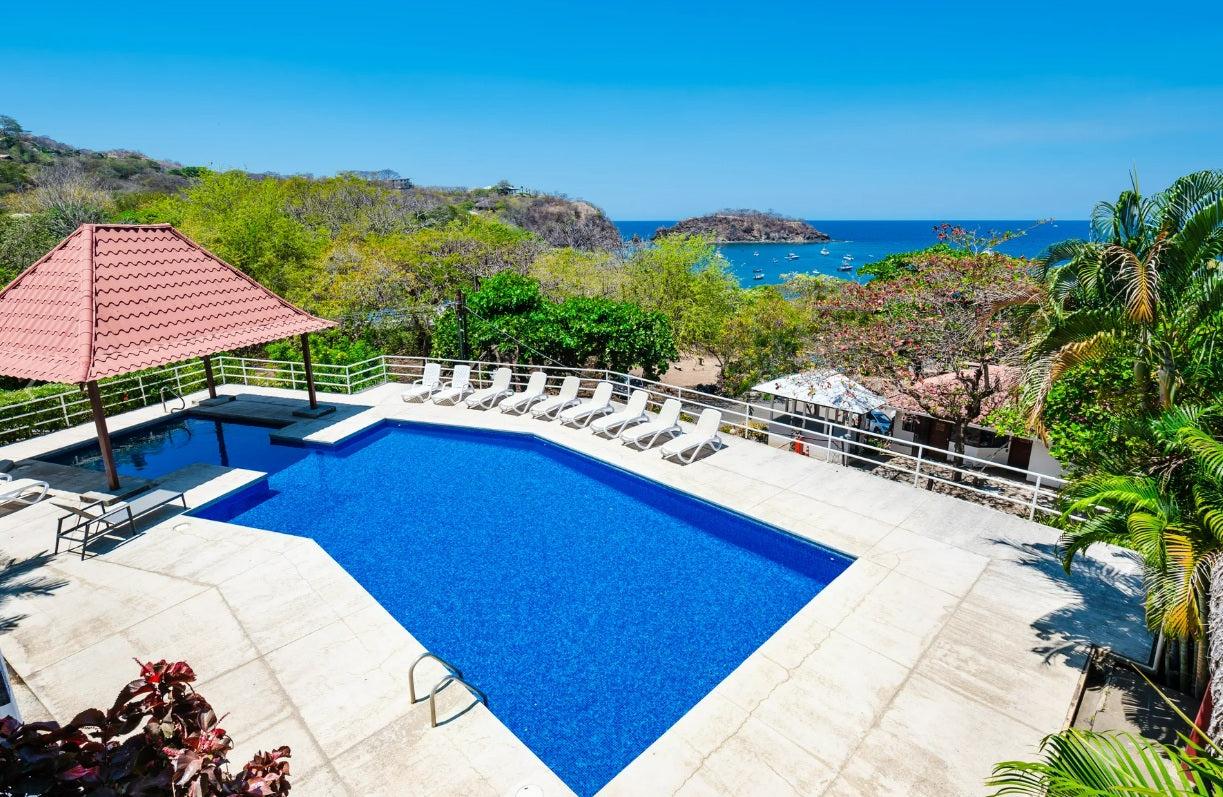 Los Almendros Villa 17 | Ocean View Retreat