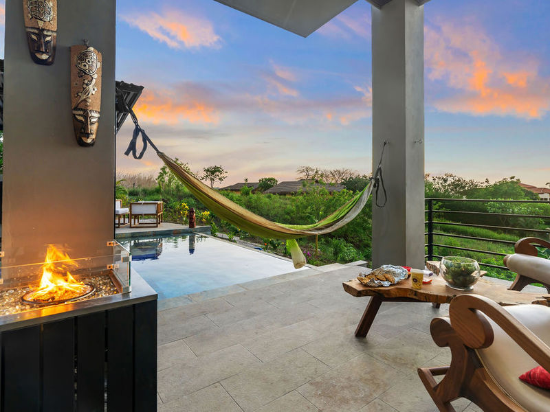 Casa Luna Amarillo | Luxury 3-Bedroom Ocean View House