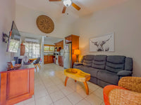 Crisantemos 2 – Beachside Las Palmas with Vaulted Ceilings thumbnail