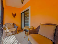 Crisantemos 2 – Beachside Las Palmas with Vaulted Ceilings thumbnail