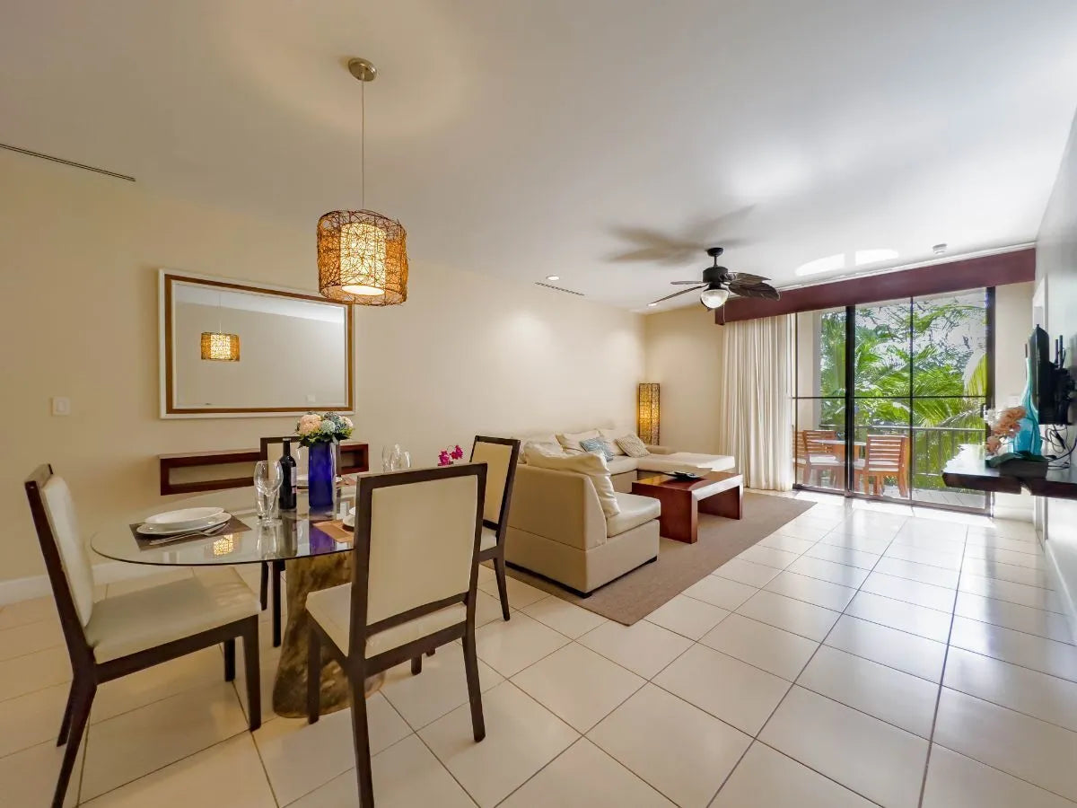 Pacifico L910 – Turnkey Condo with Premier Amenities and Coastal Living