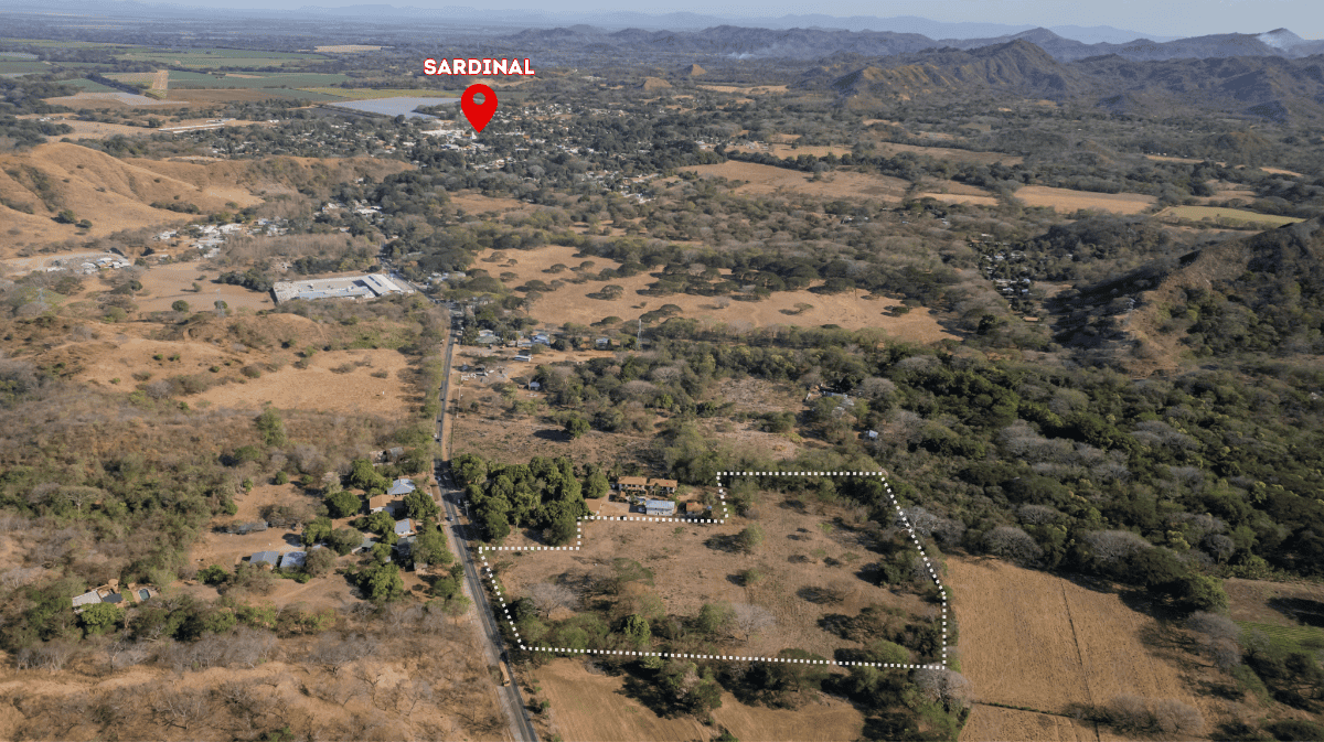 New Oasis - 3.5 Hectares of Commercial/Residential Land for Sale in Nacazcol