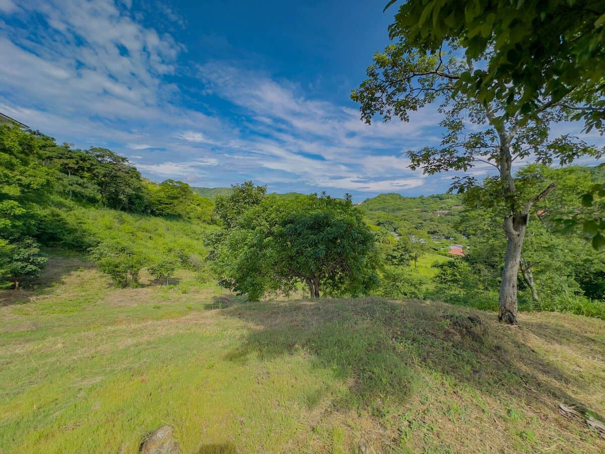 Nido Lot - Ocean View Land for Sale