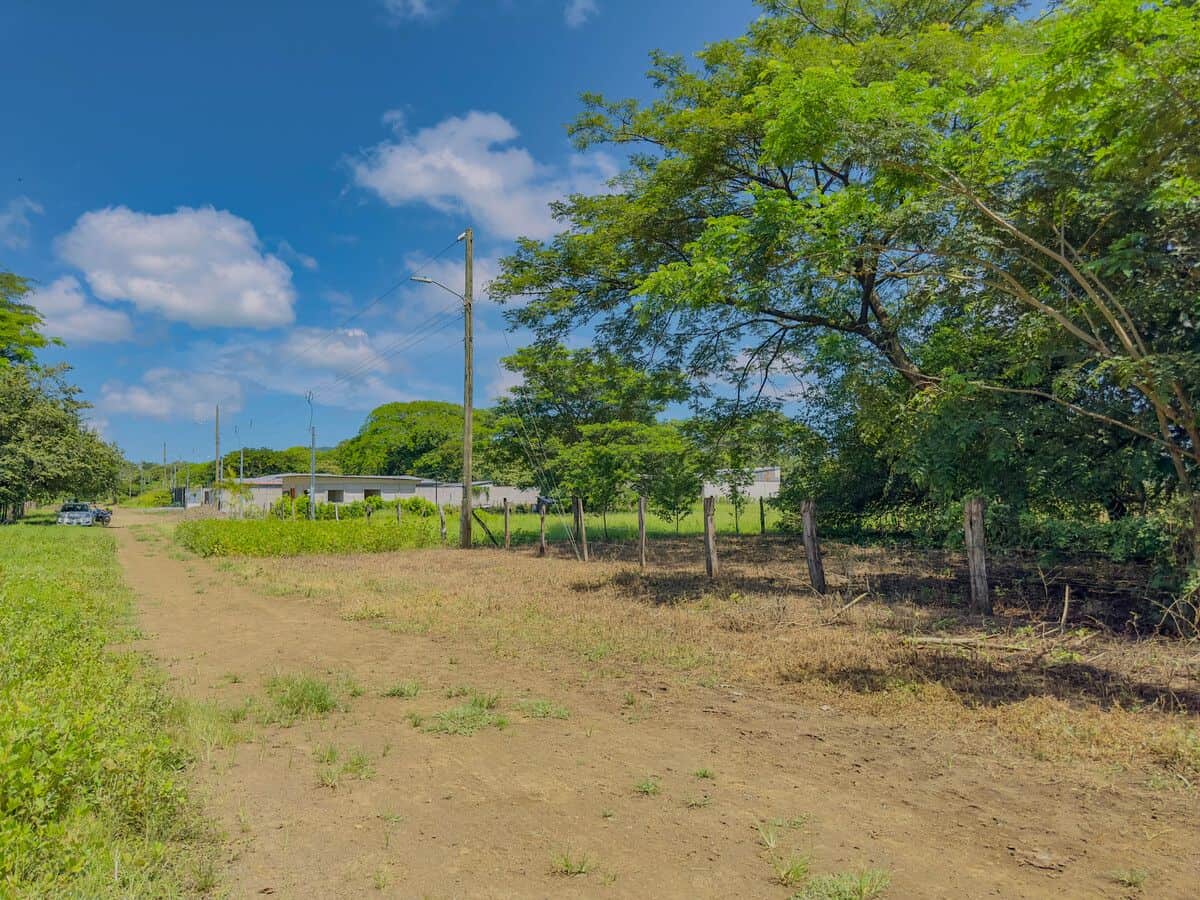 The Encanto Lot - Prime Land for Sale in Sardinal, 5 Minutes from Playas del Coco
