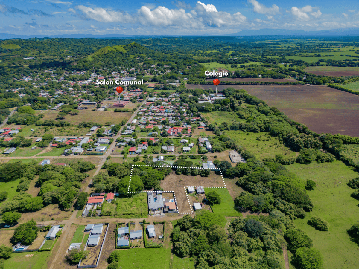 Primavera Lot - Land for Sale in Sardinal