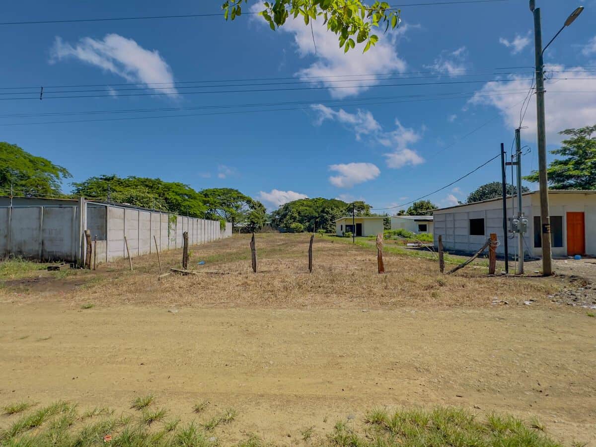 Primavera Lot - Land for Sale in Sardinal