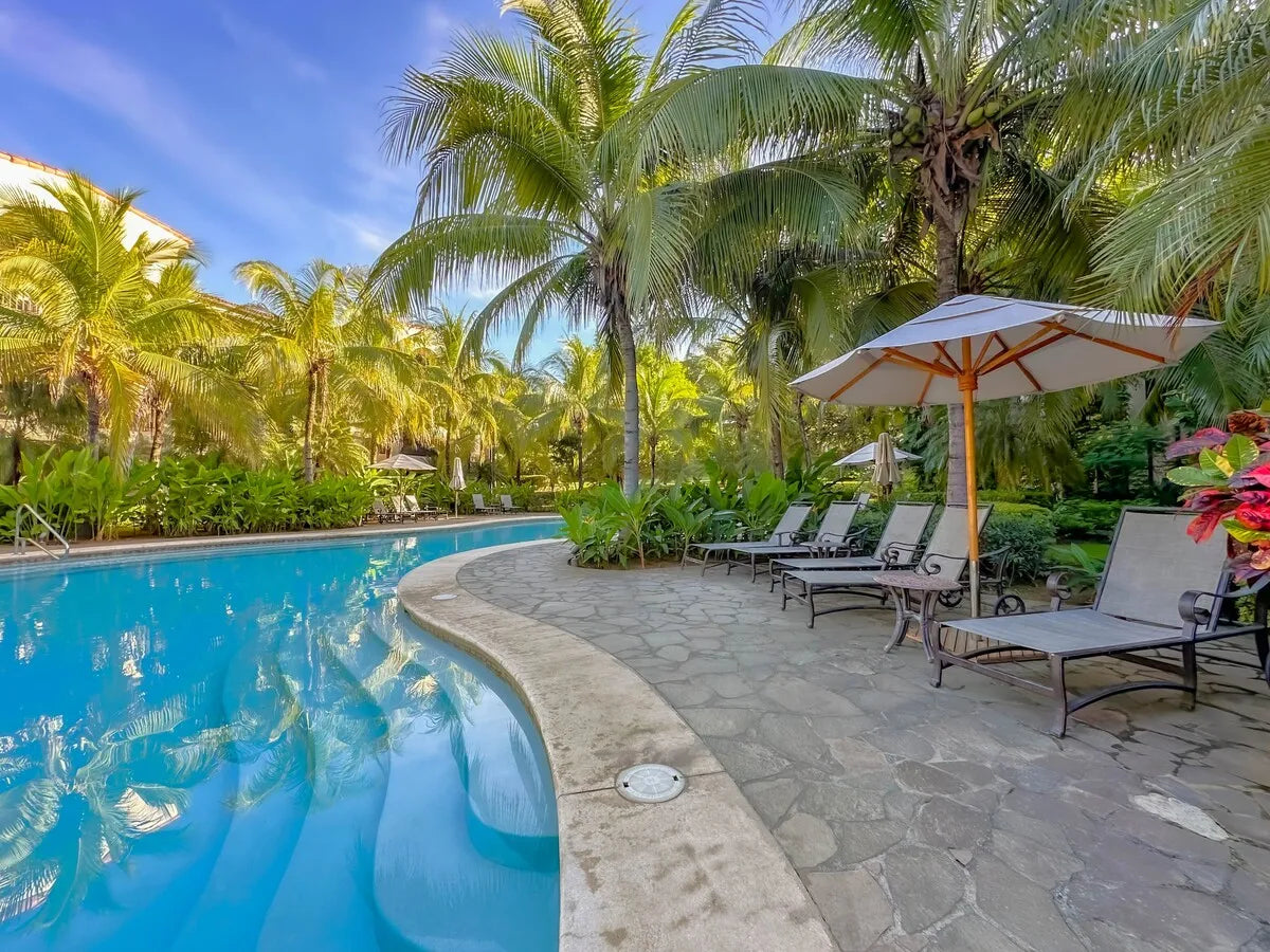 Experience Luxury and Lifestyle: Pacifico L714 in Playas del Coco