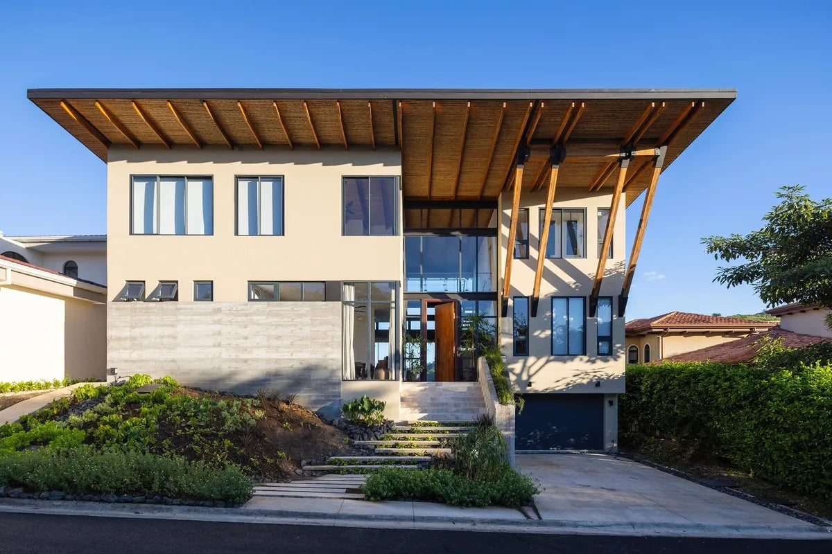 Altamira Pacifico House 16: Elegant Oceanview Residence in PACIFICO, Papagayo Region