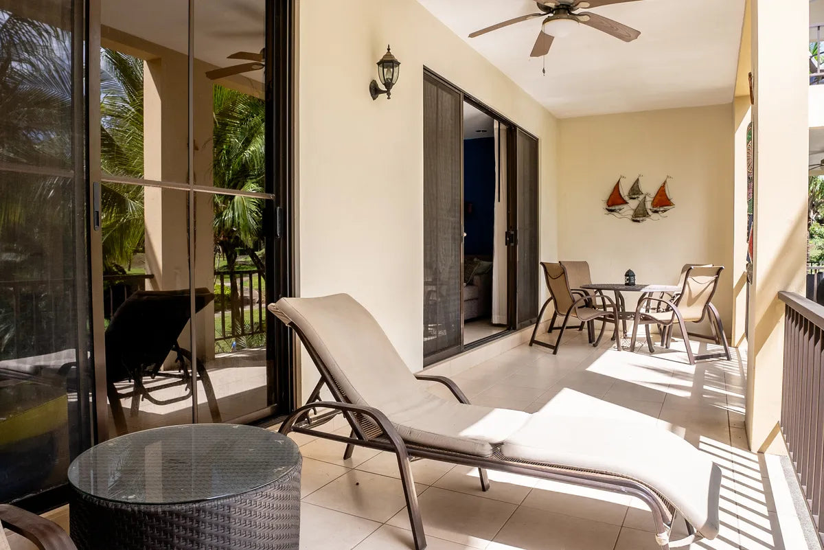 Lifestyle L308: Top 1-Bedroom with Oversized Terrace in Pacífico