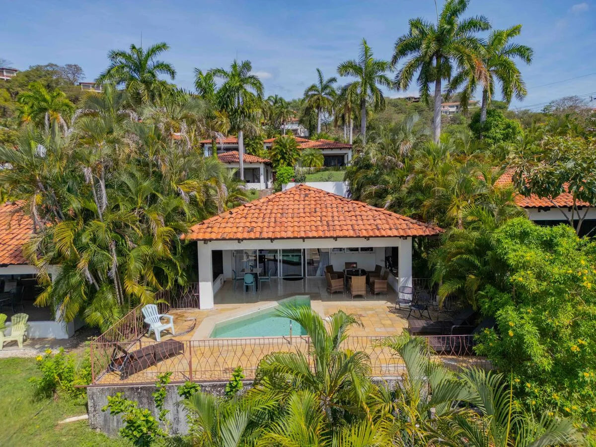 Villas Sol 15 – 3-Bedroom Villa with Plunge Pool, Resort Amenities, and Beach Access
