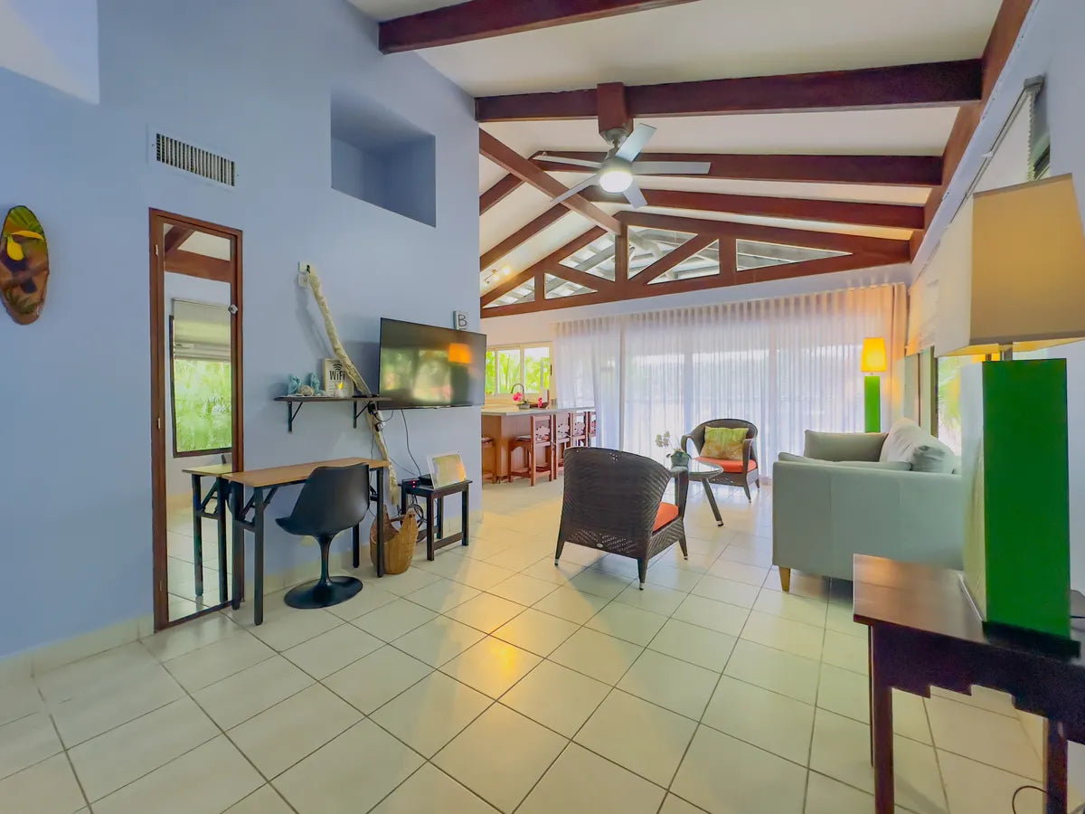 Villas Sol 15 – 3-Bedroom Villa with Plunge Pool, Resort Amenities, and Beach Access
