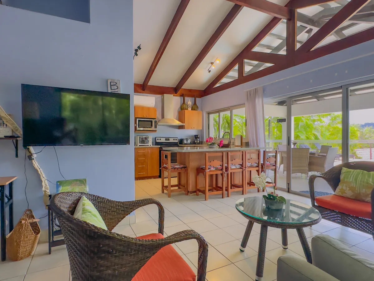 Villas Sol 15 – 3-Bedroom Villa with Plunge Pool, Resort Amenities, and Beach Access