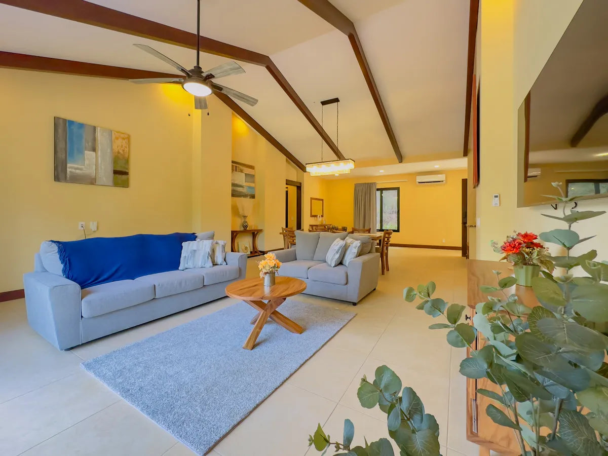 GreenView House – Stunning Clara Lot 27 in La Isabella, Playas del Coco