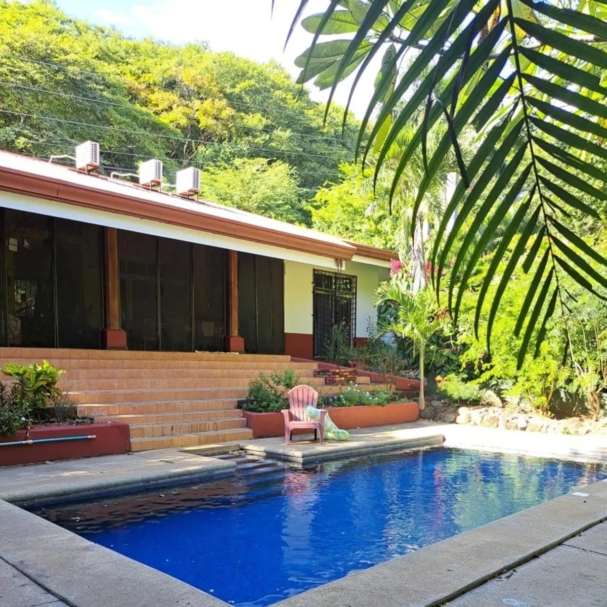 Casa Avi Fauna - 4-Bedroom Home with Guest House, Private Pool, and 3/4 Acre of Nature Living