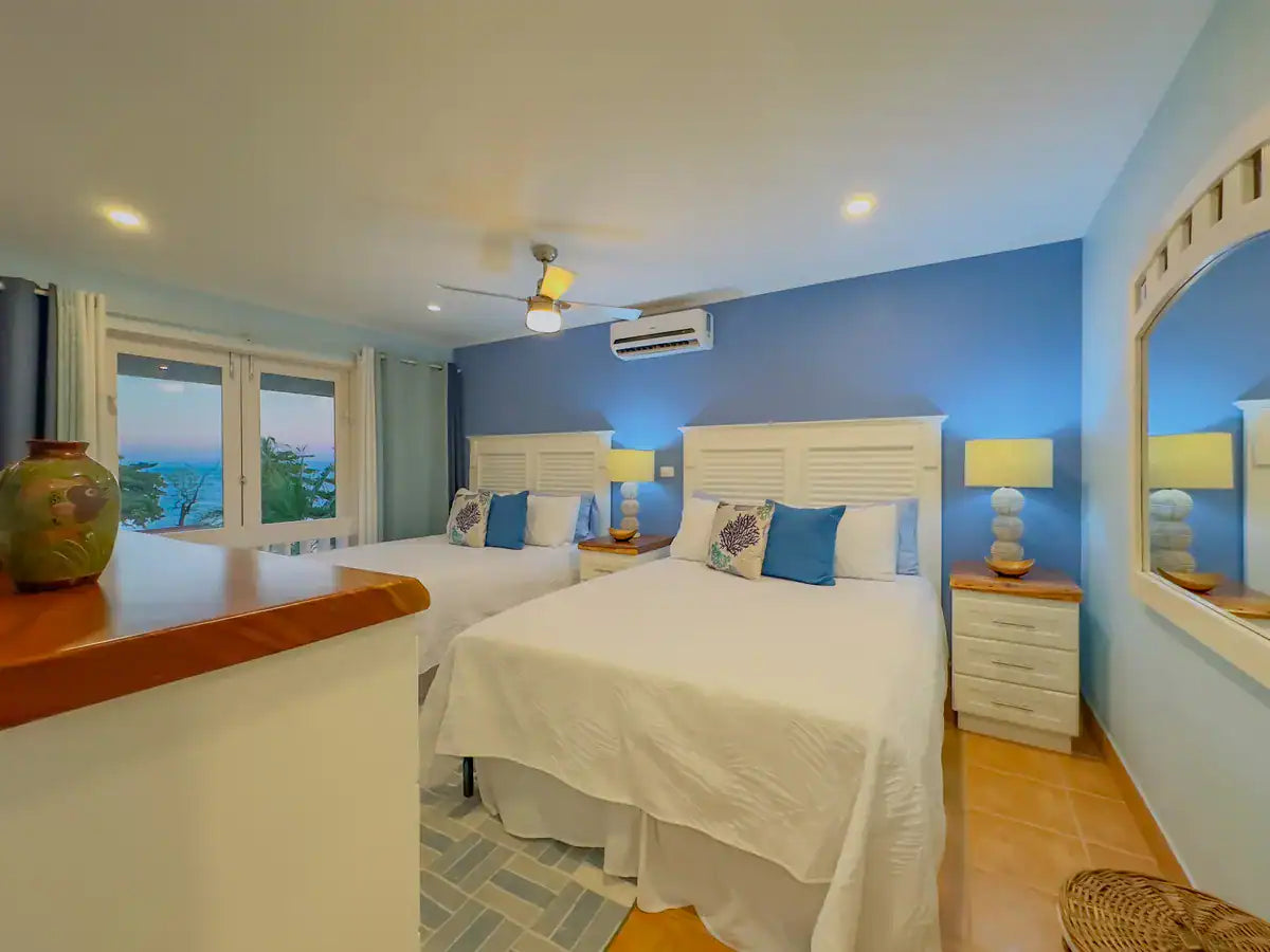 Bahia Pez Vela 7 – Renovated Ocean View Villa in Beachfront Community, Just Steps to the Sand