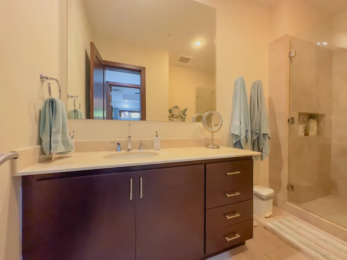 Hermosa del Mar 2-1B – Easy Access & Private Yard in Playa Hermosa