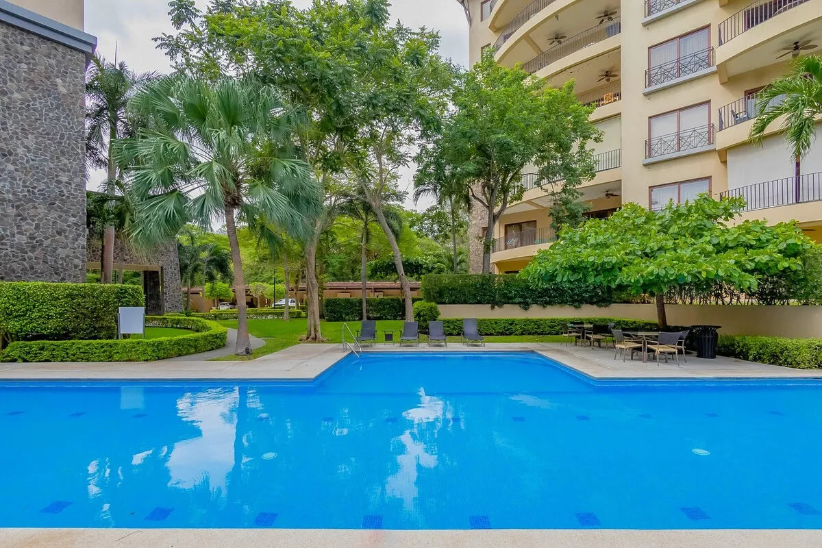 Hermosa del Mar 2-1B – Easy Access & Private Yard in Playa Hermosa
