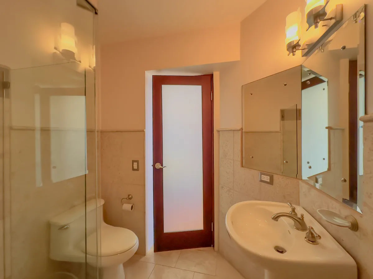 Laguna Vista | Sunset Ocean Views, Privacy & Room to Personalize