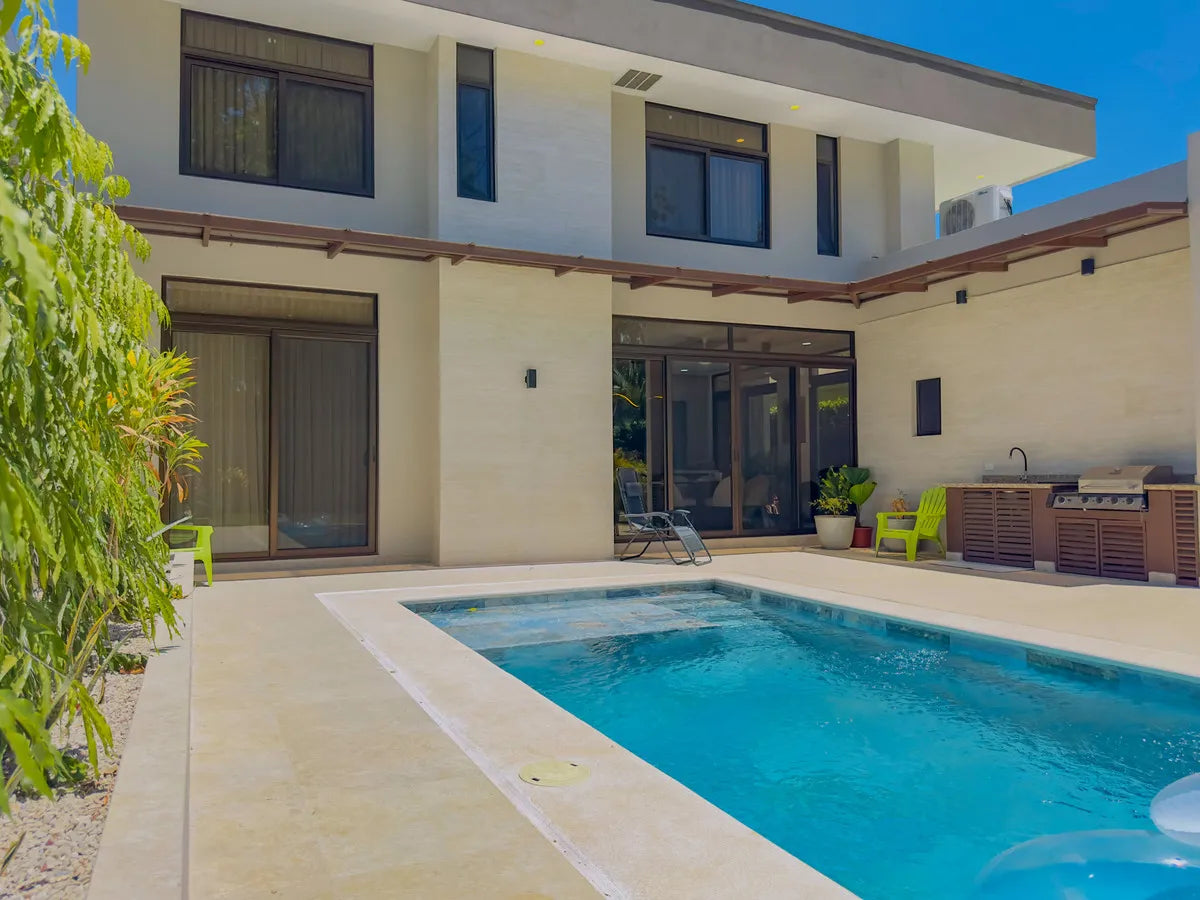 Casa Dorada – Elegant Home in the Heart of Playas del Coco