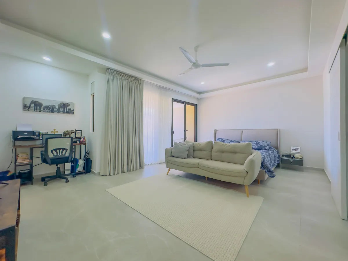 Casa Dorada – Elegant Home in the Heart of Playas del Coco