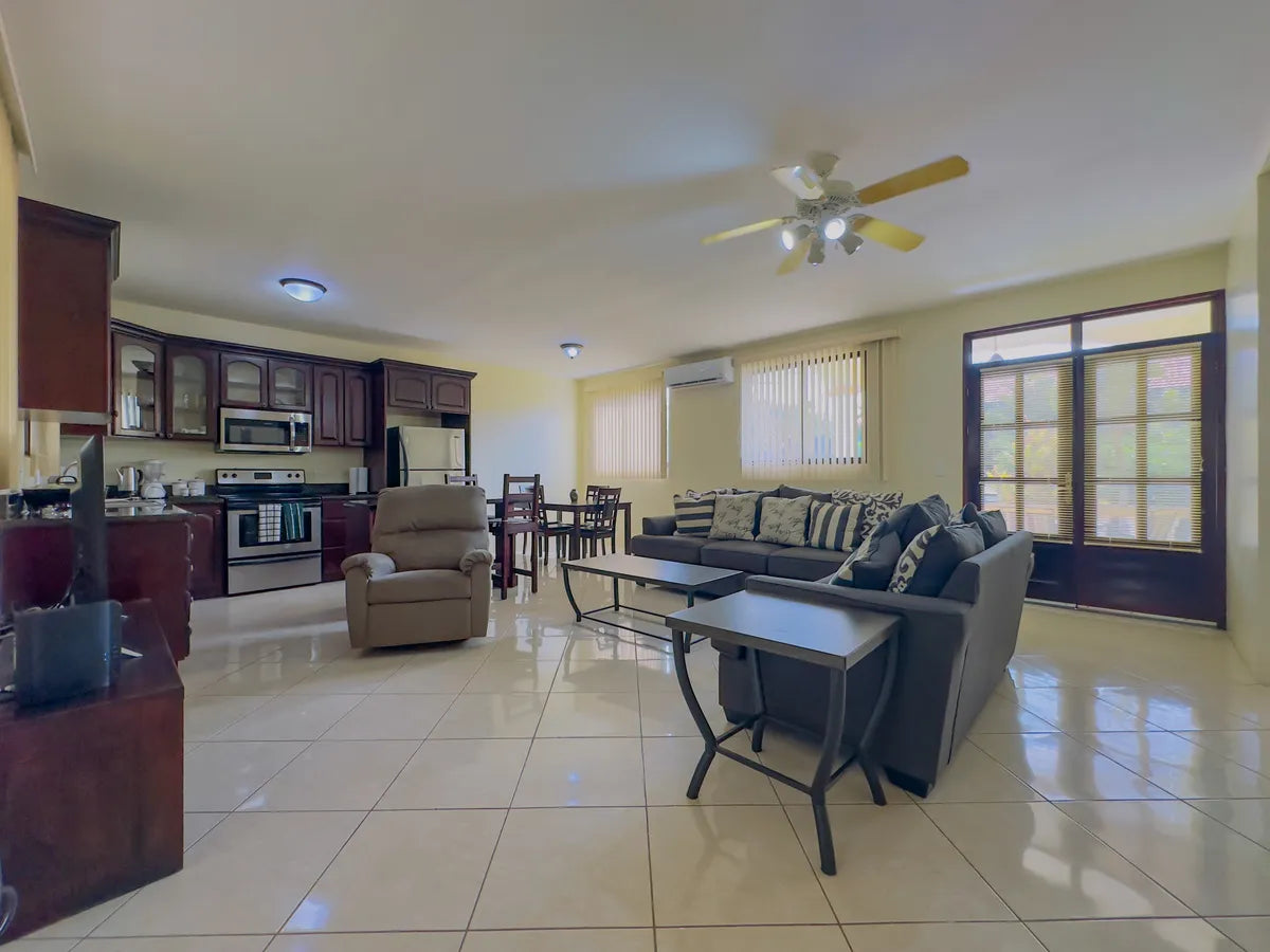 Valle Verde 13 – Ground-Floor Condo with Spacious Terrace & Access to 2 Pools in Playas Del Coco