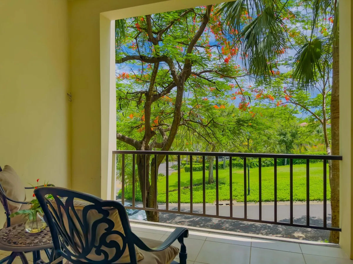 Pacifico Townhouse 101 – 4BR/4BA with Beach Club Access