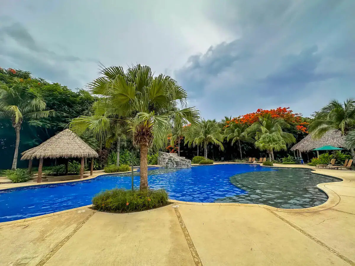 Casa AraMar – Modern One-Level Home with Solar, Pool & Club Access in Coco Bay Estates