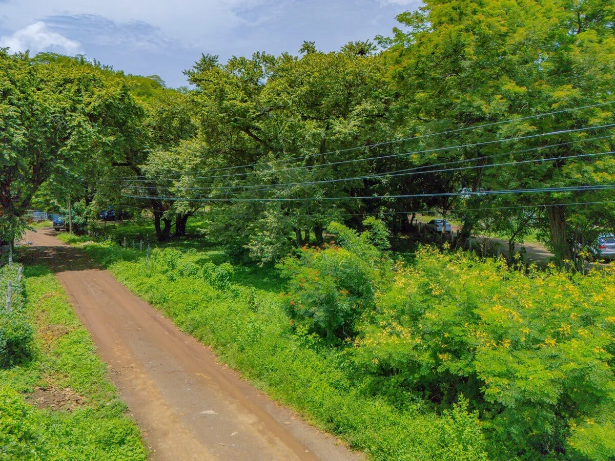 Triángulo Malakita Lot – West Side of Playas del Coco