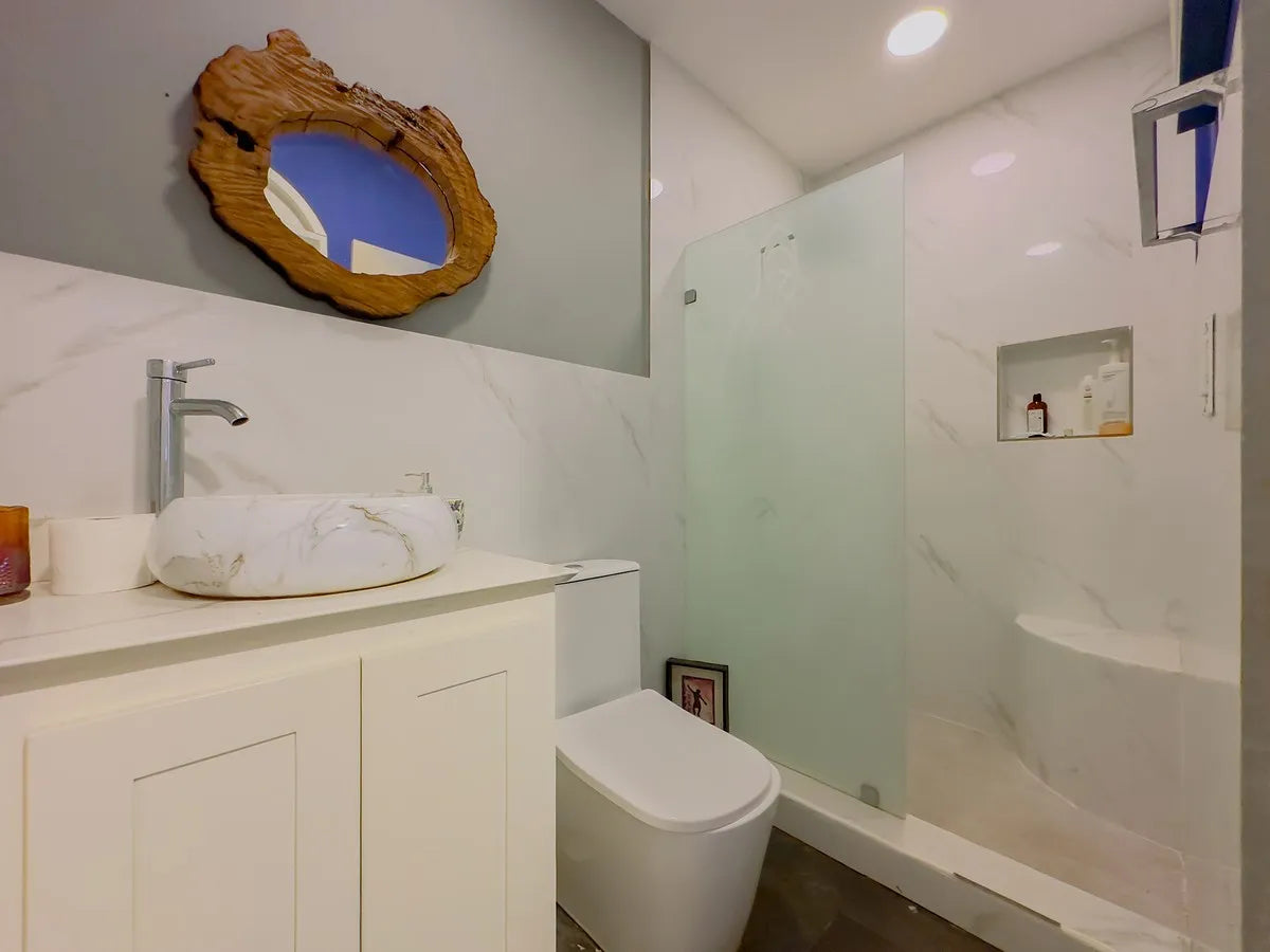 Lookout Suites | Ocean-View Boutique Hotel with Rooftop Restaurant in Playas del Coco
