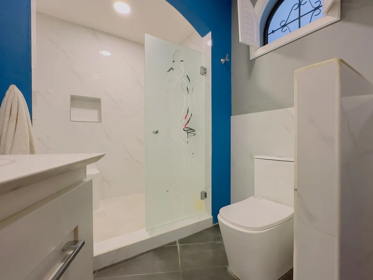 Lookout Suites | Ocean-View Boutique Hotel with Rooftop Restaurant in Playas del Coco