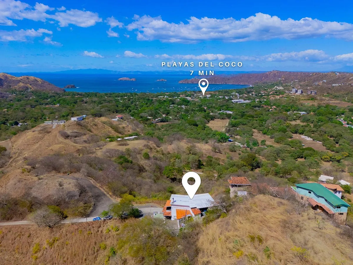 Lookout Suites | Ocean-View Boutique Hotel with Rooftop Restaurant in Playas del Coco