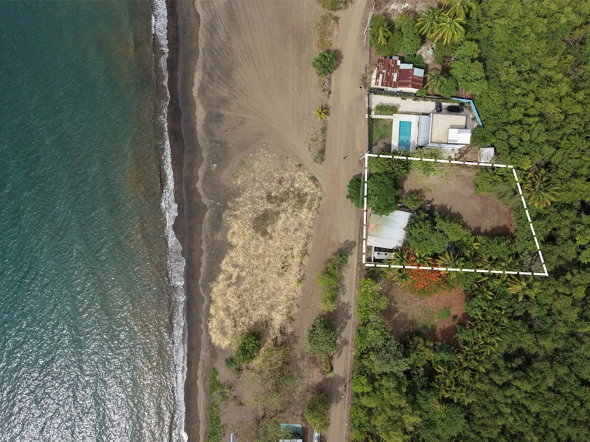 Vista del Barco | Costa Rica Beachfront Property in Playas del Coco