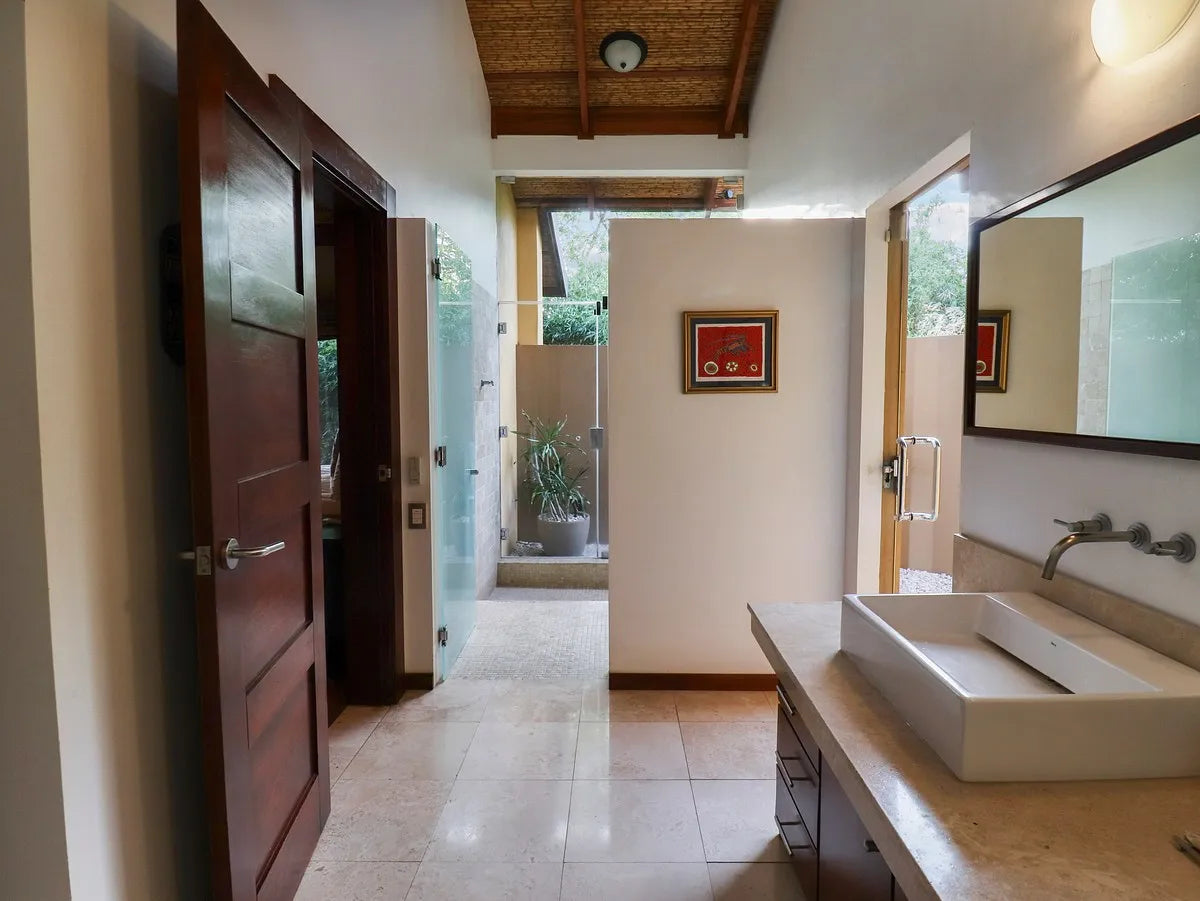 Villa Serena | Cacique 98 – Exceptional Ocean Views