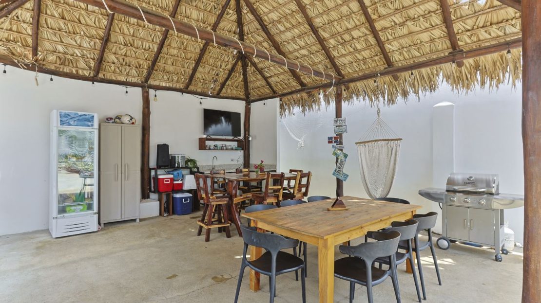 Casa Éli | Profitable Vacation Rental Complex Near the Beach