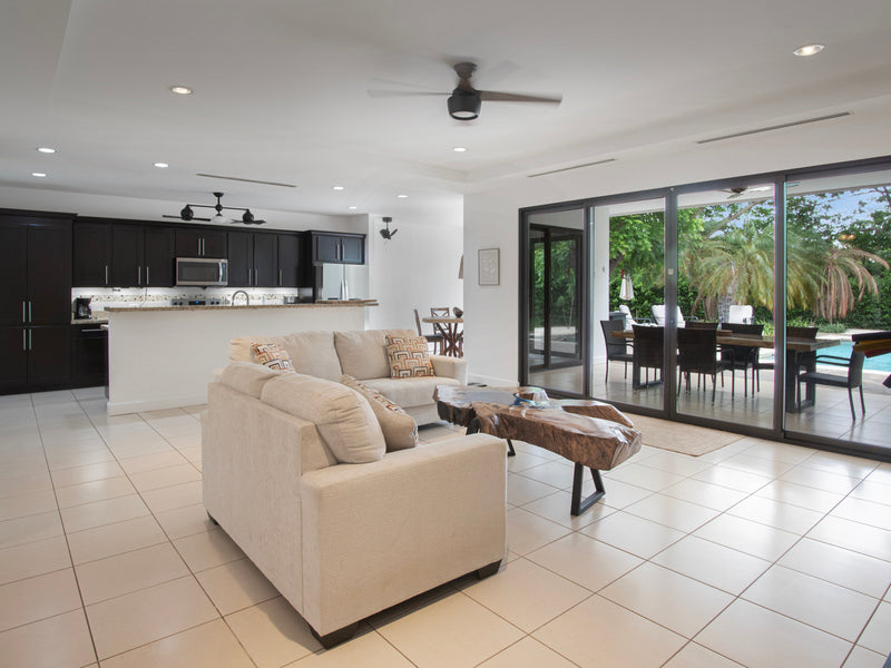Luxury 4-Bedroom Home in Pacifico, Playas del Coco