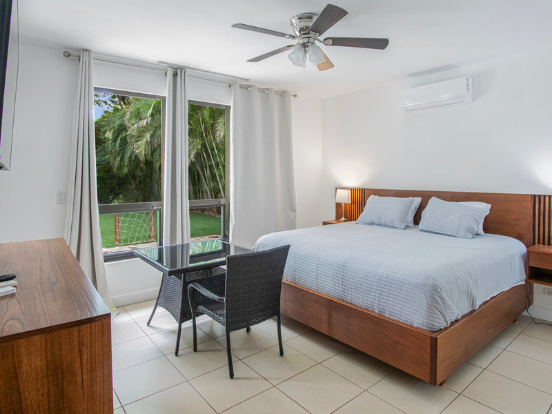 Luxury 4-Bedroom Home in Pacifico, Playas del Coco
